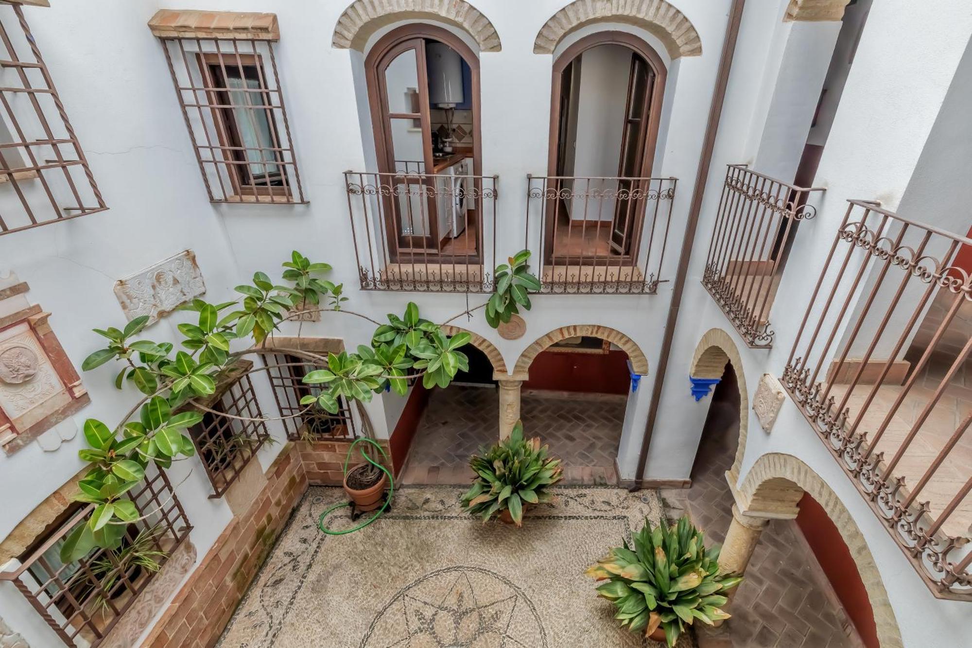 El Capricho De 1849 & Parking Apartment กอร์โดบา ภายนอก รูปภาพ